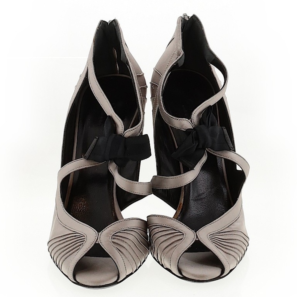 Gucci heels